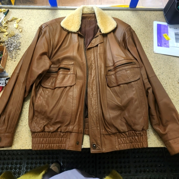 Source Unknown Other - Vintage mens leather jacket